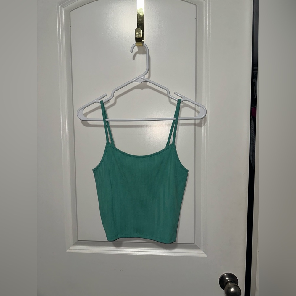 American Eagle crop tank top